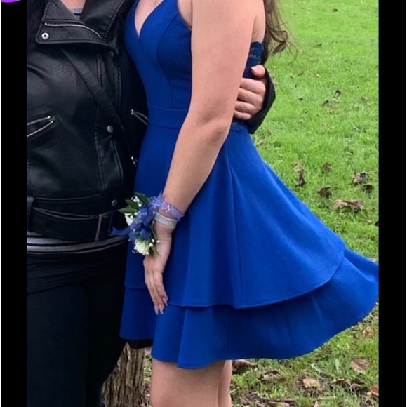 Blue homecoming dress!! Size 4. Lace back. Zips up. Bought for $65 - Picture 5 of 5